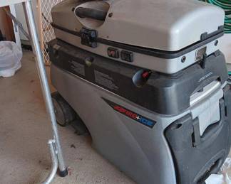 Thermos Fire Ice Grill 2 Go  Gas Grill Cooler Combo  A Tailgate or Camping Must Have