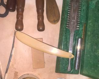Barber set antique