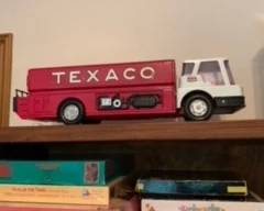 Metal Antique Trucks Toys