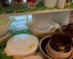 ALL KINDS of ... Vintage ... PYREX, Corning ware, Anchor Hocking