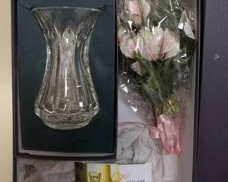 1019	WATERFORD CRYSTAL MOTHERS DAY 1999, APPROXIMATELY 6 IN
