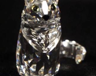 1069	SWAROVSKI CRYSTAL FIGURINE, CAT, APPROXIMATELY 2 IN H
