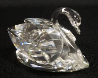 1077	SWAROVSKI CRYSTAL FIGURINE, SWAN, APPROXIMATELY 3 IN X 2 IN H
