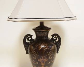 1114	ORNATE TABLE LAMP IN THE FORM OF A DOUBLE HANDLED URN W/PAINT DECORATED BIRDS
