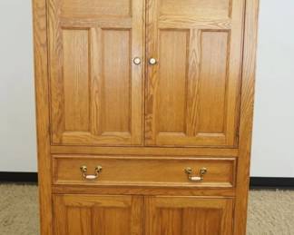 1173	PENNSYLVANIA HOUSE SOLID OAK WARDROBE, 4 DOOR, ONE DRAWER W/PANELED SIDES, APPROXIMATELY 44 IN X 22 IN X 72 IN HIGH

