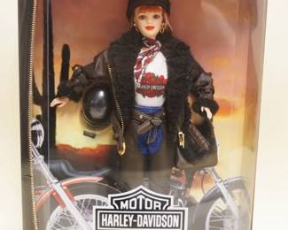 1298	1998 COLLECTOR EDITION HARLY DAVIDSON BARBIE DOLL IN BOX

