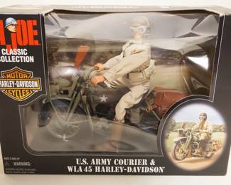 1308	1998 HASBRO GI JOE HARLEY DAVIDSON IN BOX
