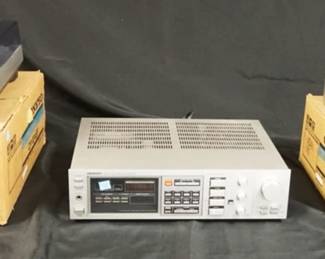 1333	ONKYO STEREO TX-36 RECEIVER, TA-2036 CASSETTE DECK, CP-1046 F TURNTABLE
