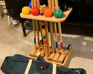 LL Bean Croquet Set/Holder