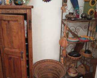 Talevera, tribal art, rustic decor 