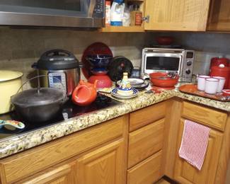 Cast iron, toaster oven, kitchen decor 