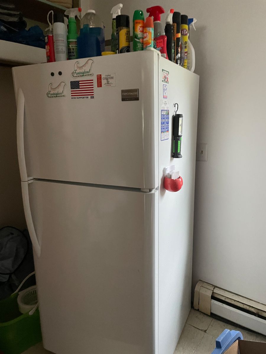 ESTATE SALE/ SNAP ON TOOL BOX, TOOLS starts on 11/3/2023