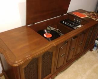 Console stereo