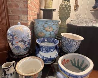 A variety of oriental fish bowl jardinieres and vases