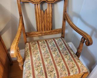 Antique Spanish Revival Early 20th Century - 6 Chairs