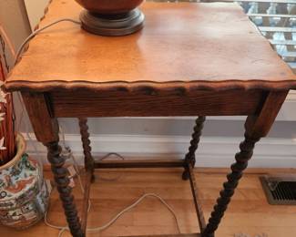 Vintage Twist Leg Table 