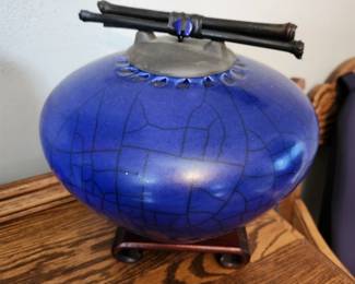 This looks like Dodero Studio Pottery/Jacksonville