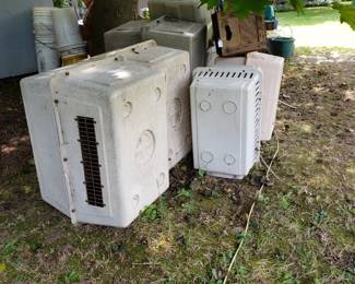 Dog crates