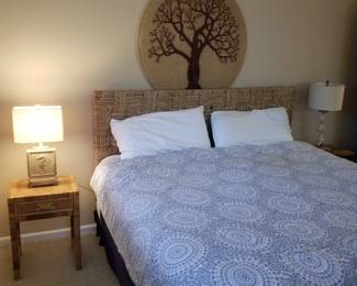 King bed; unique tree art