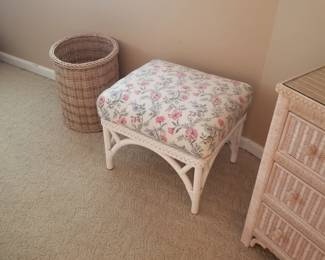 Wicker ottoman