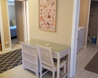 Wicker desk & chair