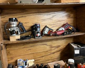 Lots of power tools 