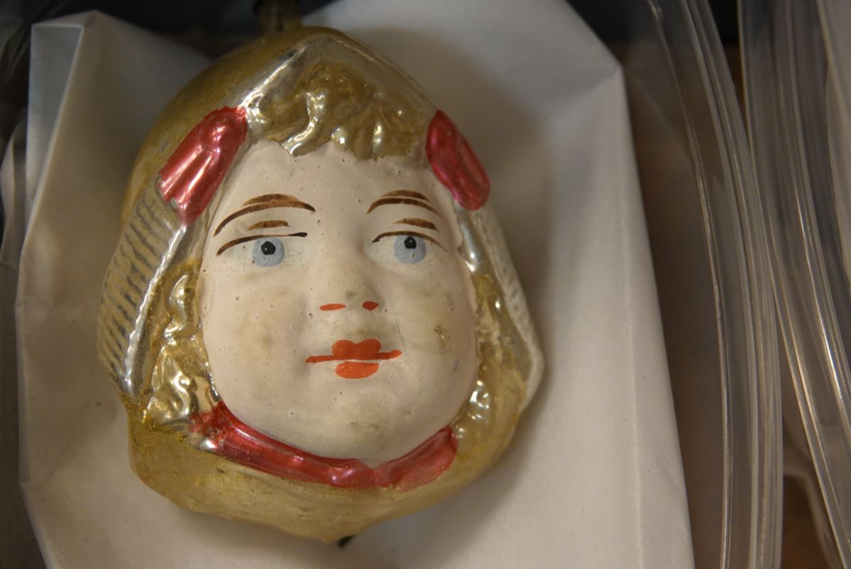 Vintage Christmas Decorations A Lifetime Starts On 10 1 2023