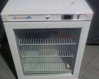 K2 Scientific 4 CuFt Undercounter Freestanding Glass Door Refrigerator