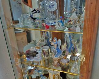 Curio cabinet