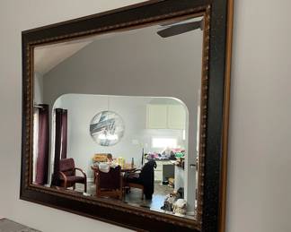 A Mirror With Pizzazz