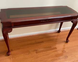 Add Some Console Elegance To Your Hallway