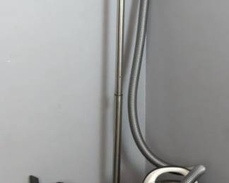 Nice Miele Compact C2 Quartz PowerLine Vacuum with Bags and Attachments