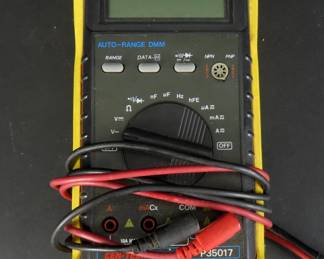 Cen-Tech P35017 Multimeter