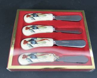 Lot of 4 Lenox "Winter Greetings" Spreaders in Original Box