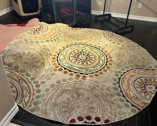 Round Rug