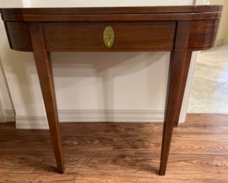 1940s Federal Style Flip Top Inlaid Mahogany Game Table
