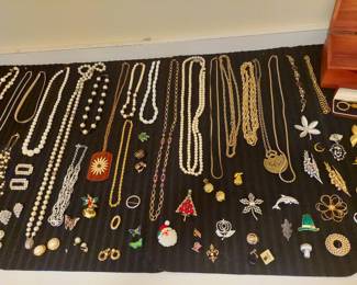 costume jewelry
