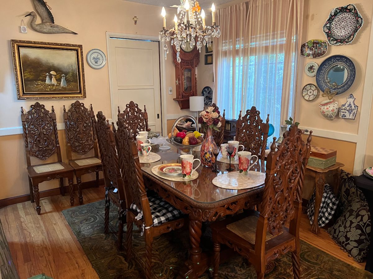 Sherman Oaks Estate Sale, Animators home,... starts on 10/7/2023