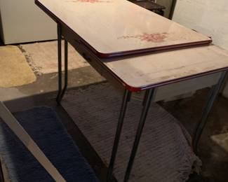 enamel table