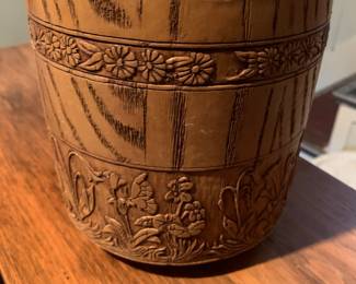 Wooden pot