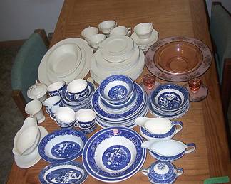 Dining table, six chairs, Blue Willow china, Lenox china