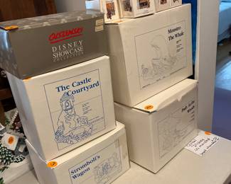 Gobel Scenes with small Gobel characters