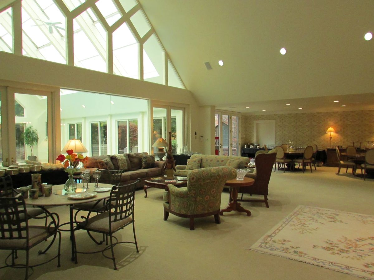 Exceptional West Akron Estate Sale starts on 10/26/2023