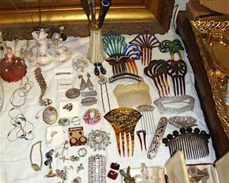 Art Deco Hair Clips, Hat Pins & Jewelry
