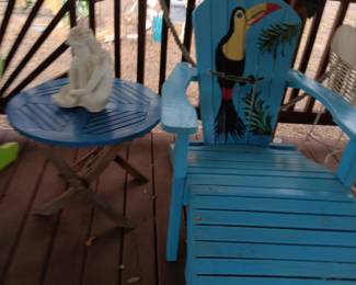 Jimmy Buffet would have loved these chairs!