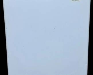 Sanyo Compact Refrigerator