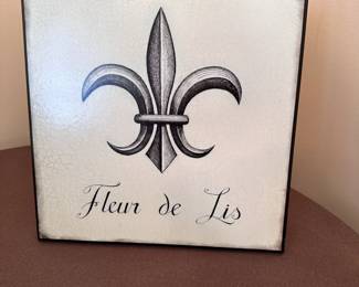 Fleur de Lis wall plaque 10" x 10"