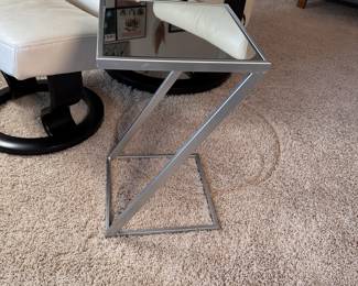 Z=Shaped mirrored top side table, base has silver finish 19"H x 16"L 