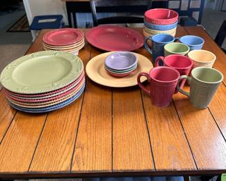 Group of Sorento stoneware, microwave & dishwasher safe