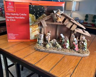 Home Accents 13" Nativity Creche, some wear (mostly to the hay)